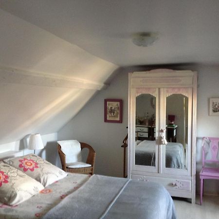 Bed and Breakfast Le Jardin Des Poules Thietreville Екстер'єр фото