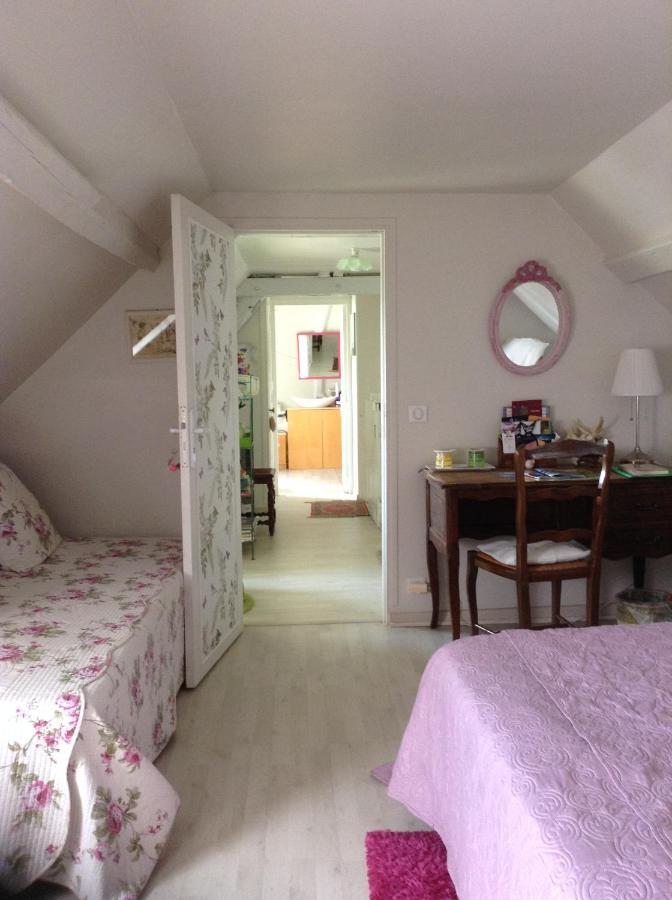 Bed and Breakfast Le Jardin Des Poules Thietreville Екстер'єр фото