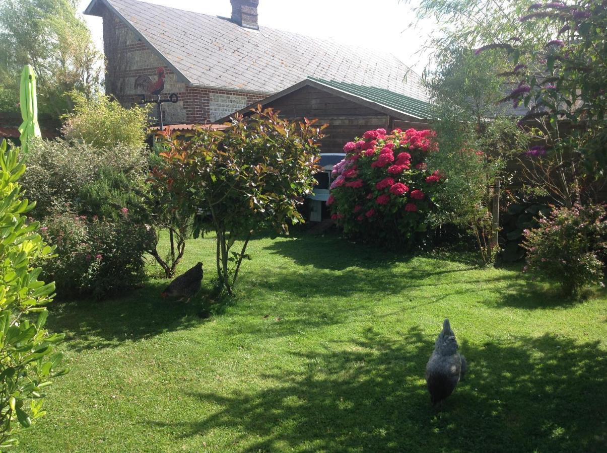 Bed and Breakfast Le Jardin Des Poules Thietreville Екстер'єр фото