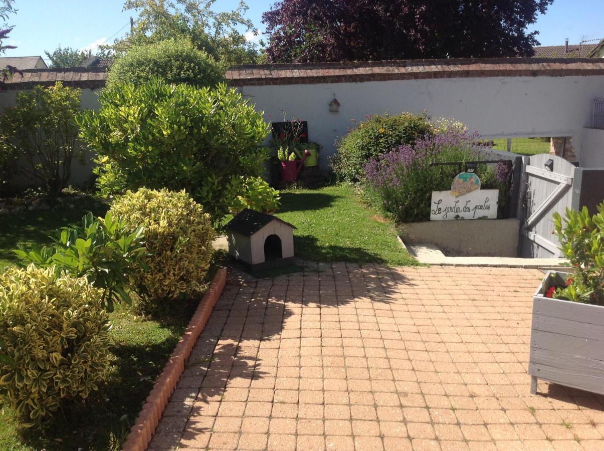 Bed and Breakfast Le Jardin Des Poules Thietreville Екстер'єр фото